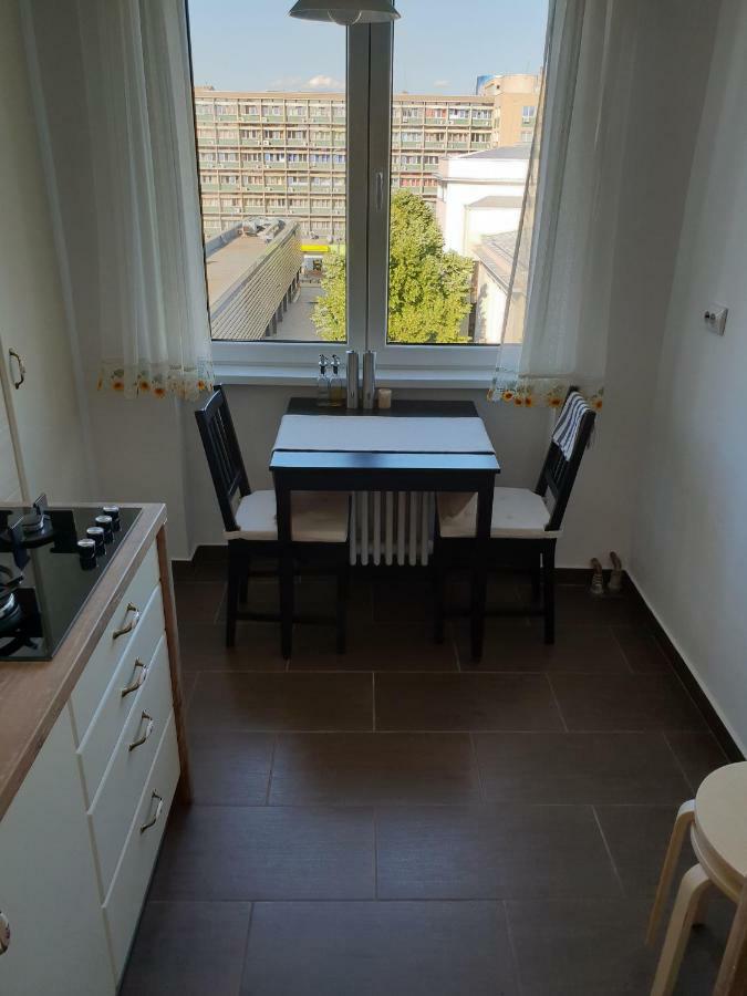 Central Luxury Flat With Terrace - Adela Accommodation - Ideal For Long Stays Βουκουρέστι Εξωτερικό φωτογραφία